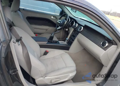 2008 Ford Mustang V6 Deluxe/V6 Premium from USA, damaged, VIN 1ZVHT80N685107974